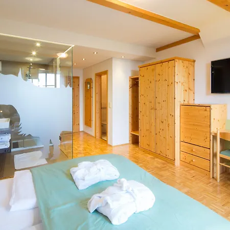 Отель Klugbauer 3*